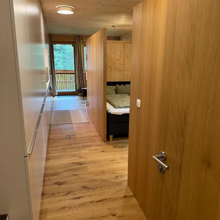 Kanisfluh Apartman *