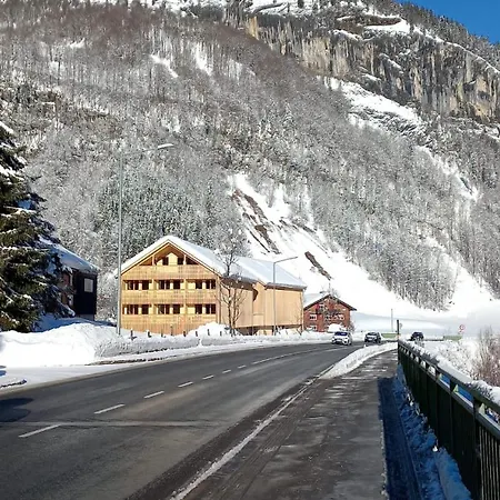 Kanisfluh Apartman *