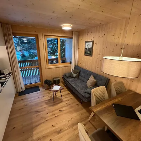 Kanisfluh Apartament *